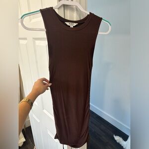 BB Dakota Brown Slinky Mini